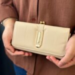 ⁦محفظة ستاتية - جزدان لون بيج⁩ - الصورة ⁦5⁩