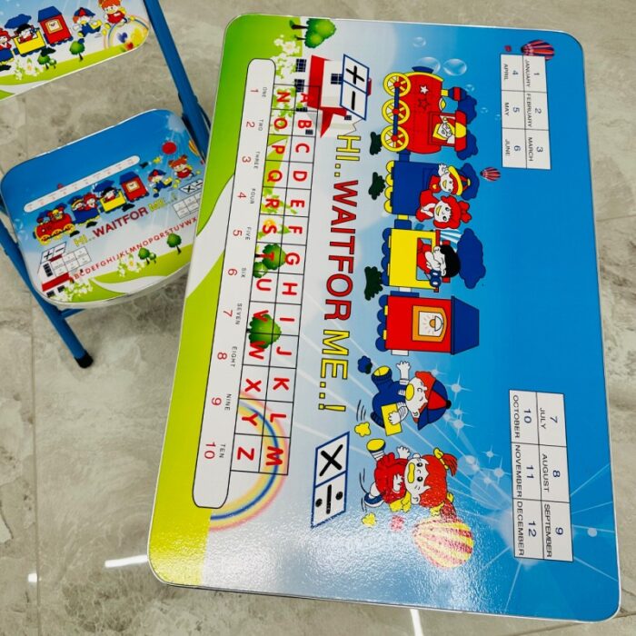 ⁦طاولة مع كرسي للأطفال لون أزرق بتصميم قطار⁩ - الصورة ⁦7⁩