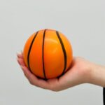 ⁦كرة اسنفجية قطر 10 سم بتصميم شكل كرة السلة⁩ - الصورة ⁦3⁩