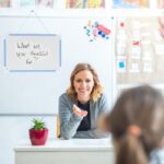 ⁦لوح منغاطيسي مع قلم صغير قابل للمحو حجم 20×30 سم لون أزرق⁩ - الصورة ⁦6⁩