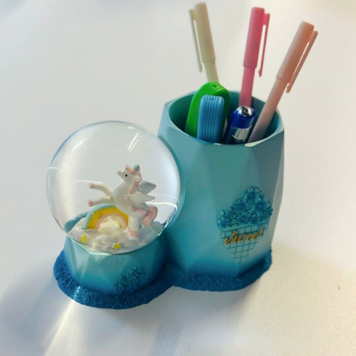 ⁦مقلمة مكتب مع كرة زجاجية مضيئة جبصين لون أزرق⁩ - الصورة ⁦3⁩