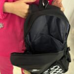 ⁦شنطة مدرسية مع دبدوب مقاس 16 انش لون أسود⁩ - الصورة ⁦4⁩