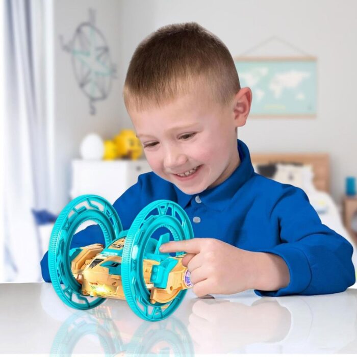 ⁦لعبة السيارة المتحركة بدرجة 360 مع أضواء وصوت لون أزرق⁩ - الصورة ⁦6⁩