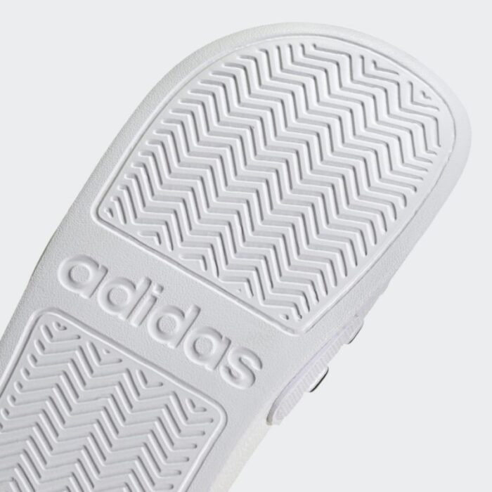 ⁦adidas ADILETTE SHOWER⁩ - الصورة ⁦12⁩