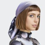 ⁦adidas Womens' Head Scarf - Multicolor- ربطة رأس سكارف اديداس للنساء⁩ - الصورة ⁦3⁩