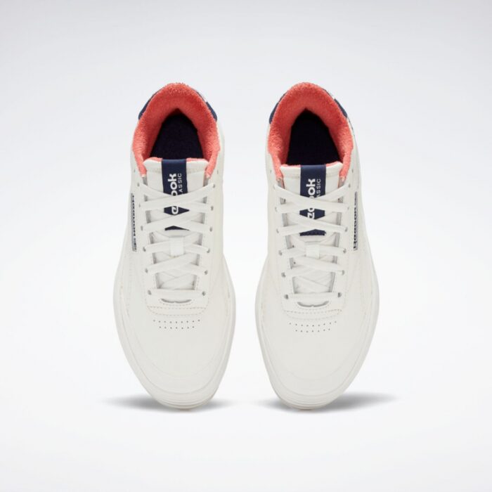 ⁦Reebok Womens' Club C Double GEO Shoes- حذاء ريبوك كلوب سي دبل للنساء لون طحيني⁩ - الصورة ⁦7⁩