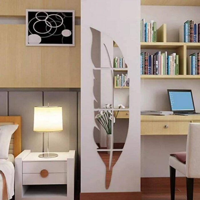 ⁦مرآة شكل ريشة أكريليك حجم صغير⁩ - الصورة ⁦3⁩