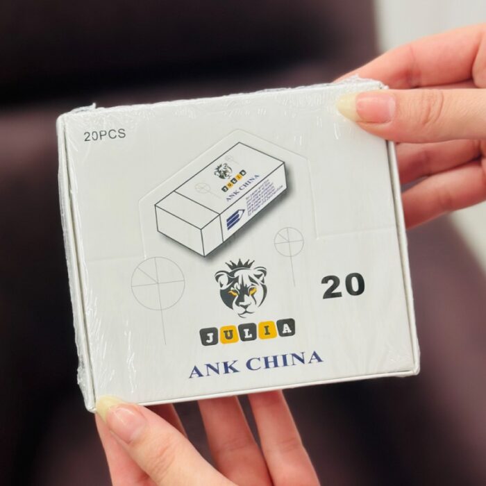 ⁦علبة ممحاة رصاص من جوليا عدد 20 قطعة لون أبيض⁩ - الصورة ⁦3⁩