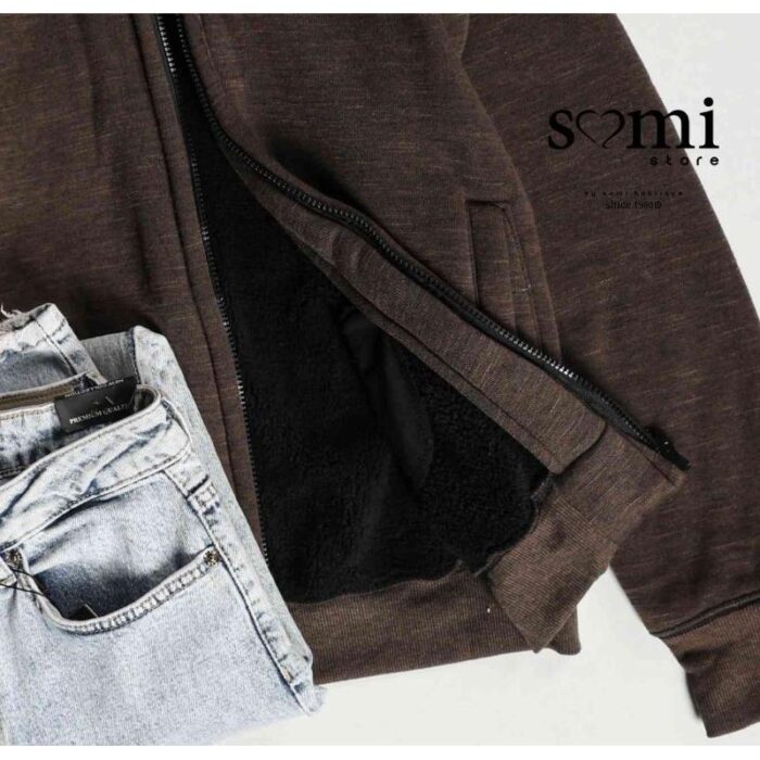 ⁦جاكيت هودي مبطن بسحاب للرجال لون بني من Sami Botique⁩ - الصورة ⁦3⁩