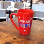 ⁦مج لون أحمر Traffic⁩ - الصورة ⁦4⁩