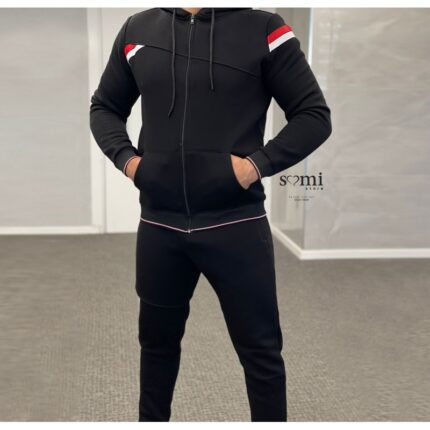 بجامة شتوية كاجوال بأكمام طويلة وسحاب للرجال لون أسود من Sami Boutique