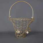 ستاند تعليق حائط معدني لون ذهبي