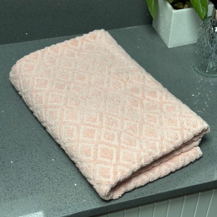 ⁦منشفة قطنية حجم كبير مقاس 145×95 سم لون برتقالي⁩ - الصورة ⁦6⁩