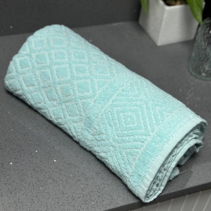 ⁦منشفة قطنية حجم كبير مقاس 145×95 سم لون أزرق⁩ - الصورة ⁦4⁩