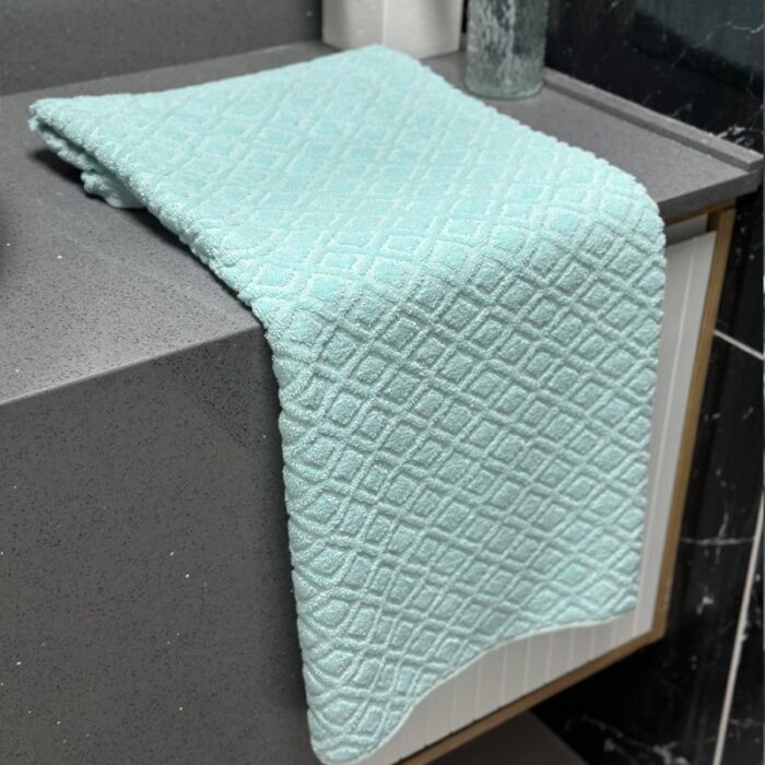 ⁦منشفة قطنية حجم كبير مقاس 145×95 سم لون أزرق⁩ - الصورة ⁦6⁩