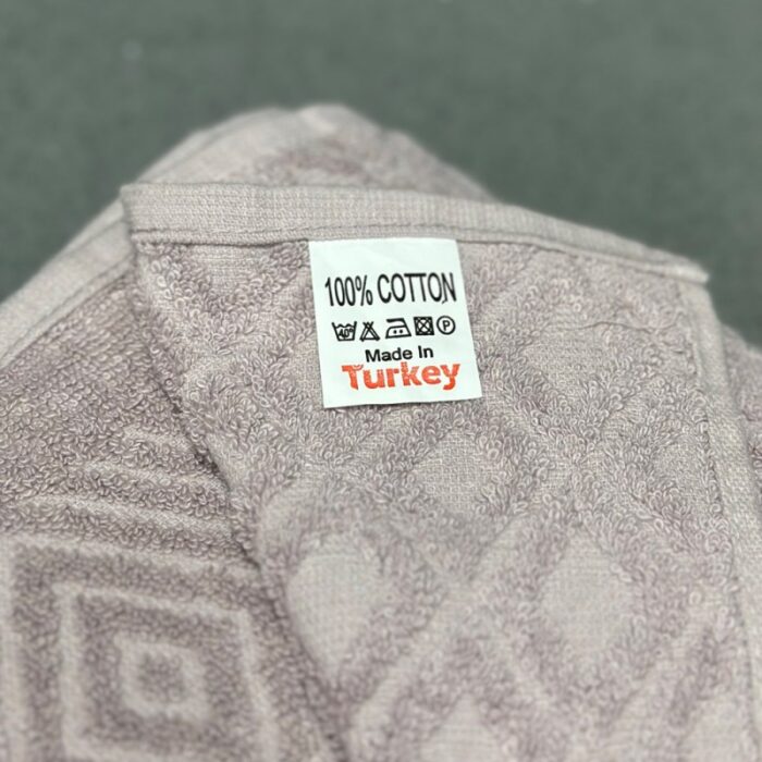 10327929_67db8c64114bb منشفة قطنية حجم كبير مقاس 145×95 سم لون بنفسجي - الصورة 1