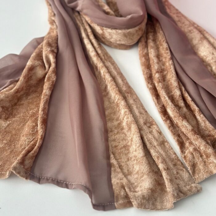 ⁦شال نسائي دانتيل وقماش مقاس 185×68 سم لون بني⁩ - الصورة ⁦2⁩