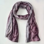 ⁦شال نسائي قماش لايكرا مقاس 170×68 سم موشح بألوان متعددة⁩ - الصورة ⁦3⁩