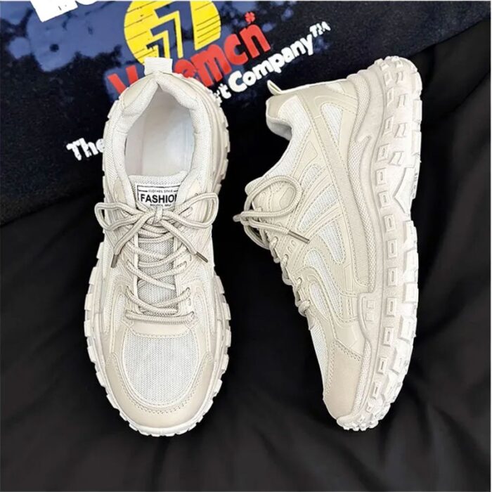 10327993_67db8cac2635c حذاء كاجوال جلد للرجال لون بيج - الصورة 1