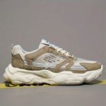 ⁦حذاء رياضي بتصميم شبكي ونعل سميك للرجال لون بيج- Fashion Mens Sneakers Breathable Running Shoes⁩ - الصورة ⁦5⁩