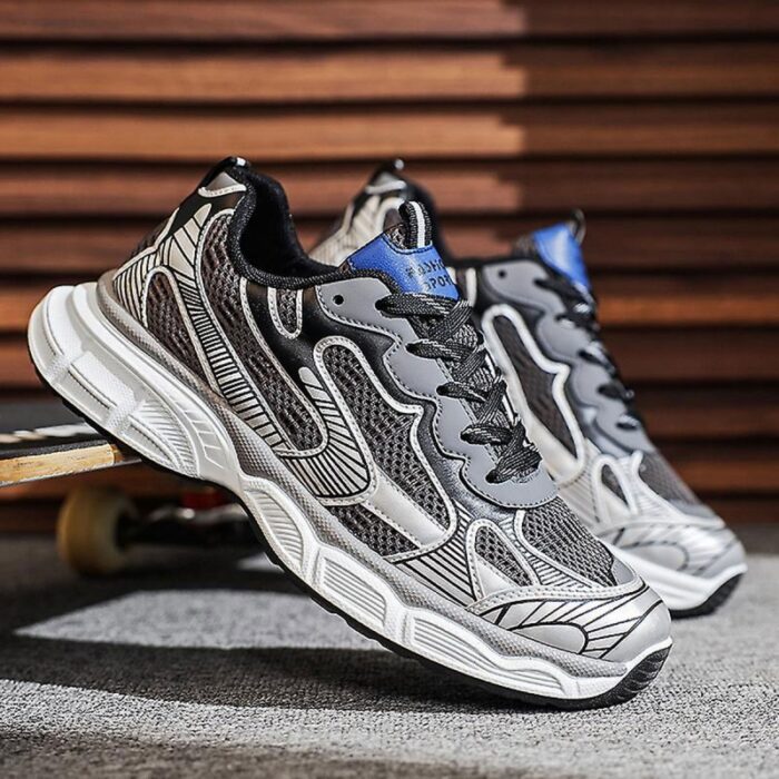 ⁦حذاء رياضي بتصميم شبكي ونعل سميك للرجال لون رمادي وسكني- Fashion Mens Sneakers Breathable Running Shoes⁩ - الصورة ⁦4⁩