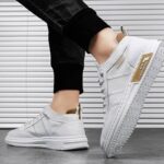 ⁦حذاء رياضي قماش للرجال لون ثلجي⁩ - الصورة ⁦2⁩