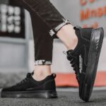 ⁦حذاء رياضي جلد للرجال لون أسود- Fashion Mens Leather Sneakers Shoes⁩ - الصورة ⁦2⁩