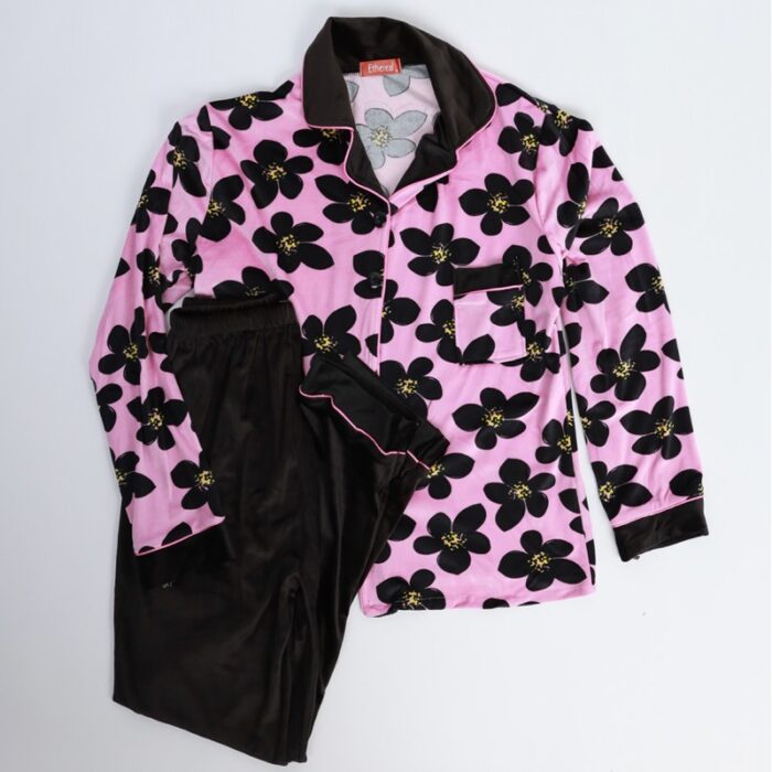 10328082_67db8d21a27a0 بجامة نسائية مُكونة من قطعتين لون زهري وأسود - الصورة 1