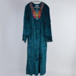 ⁦دشداشة فرو نسائية لون أخضر⁩ - الصورة ⁦2⁩