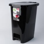 ⁦سلة مهملات دعسة 25 لتر لون أسود⁩ - الصورة ⁦3⁩