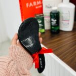 ⁦بكج العناية بالشعر والوجه من فارمسي (شامبو بالثوم + ماسك + كريم شجرة الشاي للوجه + شامبو شجرة الشاي + هدية فرشاة شعر )⁩ - الصورة ⁦2⁩