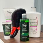 ⁦بكج العناية بالشعر والوجه من فارمسي (شامبو بالثوم + ماسك + كريم شجرة الشاي للوجه + شامبو شجرة الشاي + هدية فرشاة شعر )⁩ - الصورة ⁦4⁩