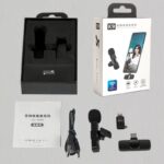 زوج ميكروفونات لاسلكية مع وصلة منفذ لايتنينج لون أسود