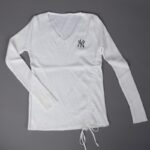 ⁦بلوزة صوف ناعم قبة في للنساء لون أبيض⁩ - الصورة ⁦3⁩