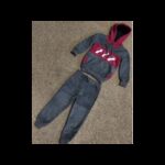 بجامه ولادي كوردي مقلم مع طاقية لون رمادي غامق وخمري