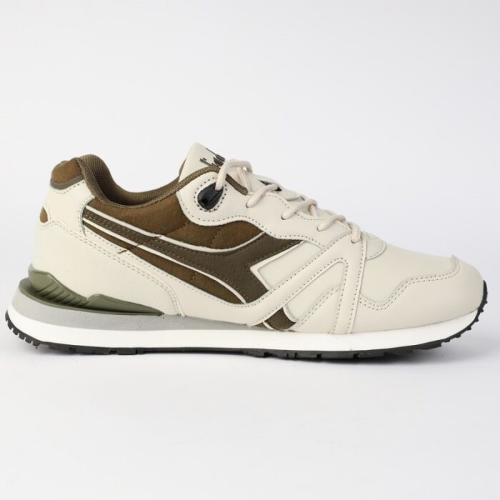 ⁦حذاء ديادورا إليراز للرجال لون طحيني وزيتي ونعل أبيض - Diadora Men's Eliraz Shoes⁩ - الصورة ⁦9⁩