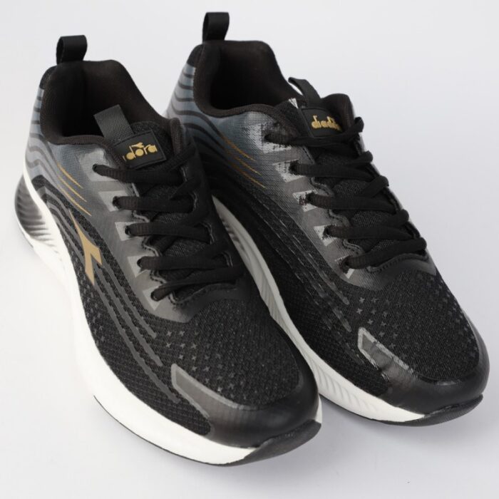 حذاء ديادورا جريتا للرجال لون أسود ورمادي ونعل أبيض - Diadora Men's Greta Shoes