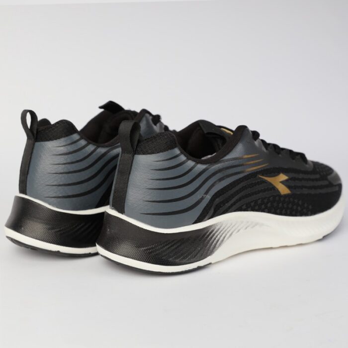 حذاء ديادورا جريتا للرجال لون أسود ورمادي ونعل أبيض - Diadora Men's Greta Shoes - Image 3