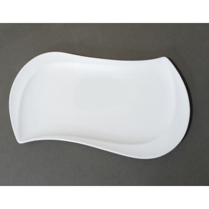 ⁦صحن بورسلان لون أبيض قياس 27.5*14.5 سم⁩ - الصورة ⁦2⁩