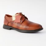 ⁦حذاء رسمي قصير الكاحل برباط لون عسلي⁩ - الصورة ⁦4⁩