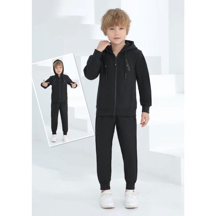 10329233_67db91e0f195b طقم تريننغ ضد الماء بأكمام طويلة للأطفال لون أسود - الصورة 1