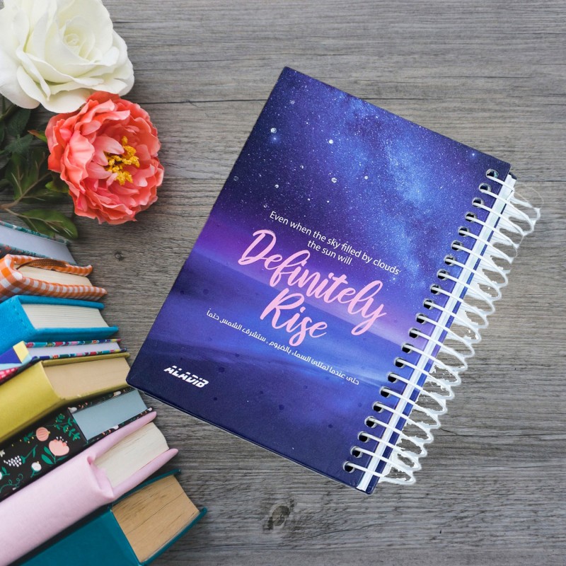 ⁦دفتر رسم سلك حلزوني صغيرتصميم زهور حجم 9.5×13.5سم⁩ - الصورة ⁦1⁩