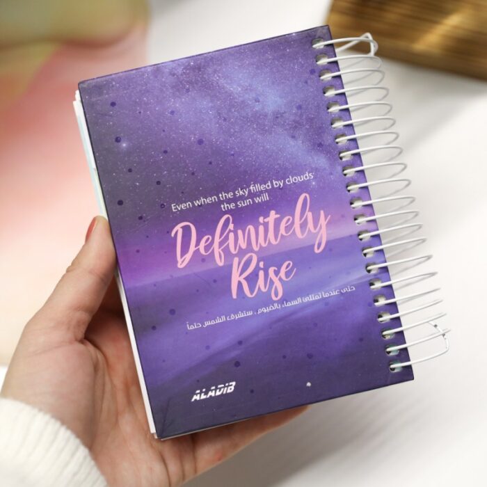 ⁦دفتر رسم سلك حلزوني صغيرتصميم زهور حجم 9.5×13.5سم⁩ - الصورة ⁦2⁩