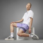 ⁦شورت اديداس اديكلر للرجال لون بنفسجي- adidas Mens' Adicolor Neuclassics Shorts - Purple⁩ - الصورة ⁦7⁩