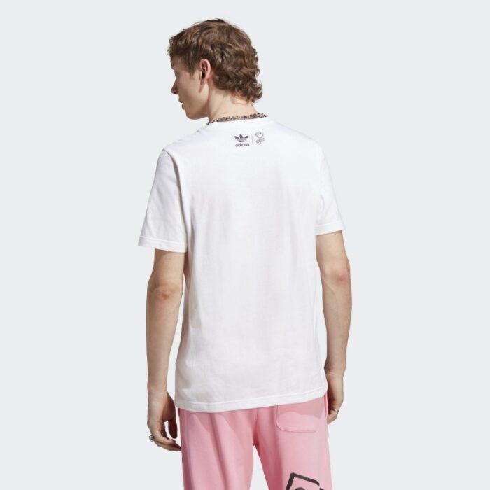 ⁦تيشيرت اديداس اكس اندري للرجال لون أبيض- adidas Mens' Originals x André Saraiva Tee - White⁩ - الصورة ⁦5⁩