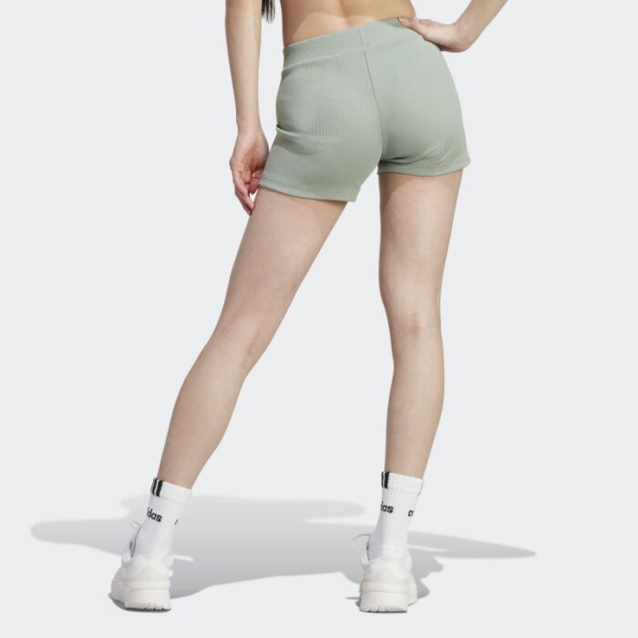 ⁦شورت اديداس لونج ريب للنساء لون أخضر فيروزي- adidas Womens' Lounge Rib Booty Shorts - Green⁩ - الصورة ⁦4⁩