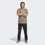 ⁦تيشيرت اديداس تريكس جيو جرافيك للجنسين لون بني- adidas Unisex' Terrex Geographic Graphic Tencel Tee⁩ - الصورة ⁦6⁩