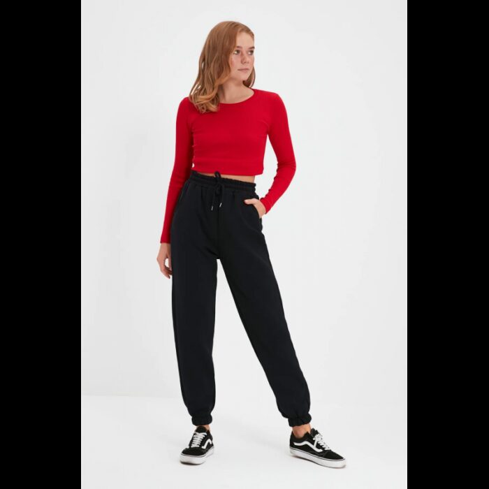 ⁦بنطلون تركي رياضي صوف  للنساء لون أسود⁩ - الصورة ⁦2⁩