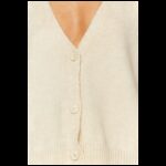 ⁦جاكيت تركي صوف بأزرار  للنساء لون بيج⁩ - الصورة ⁦4⁩