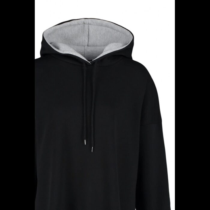 ⁦بلوزة تركية صوف رياضي بقصة واسعة للنساء لون رمادي وأسود⁩ - الصورة ⁦6⁩